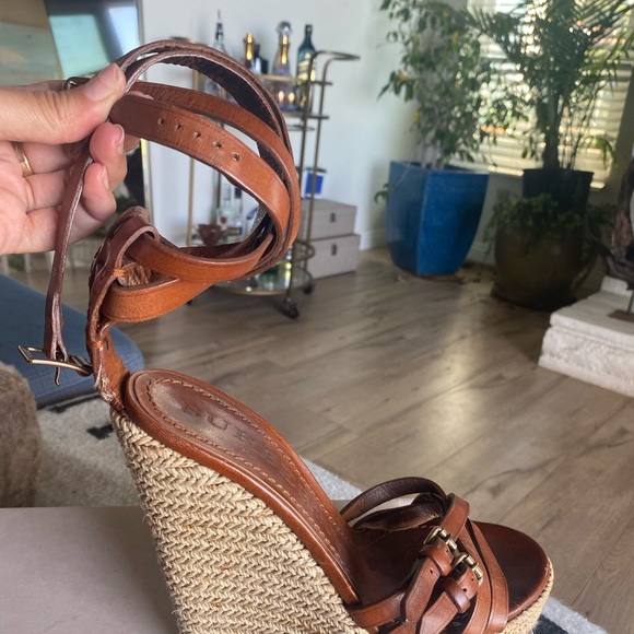 Burberry wedges size 7 with double straps that wrap up your leg. - Picture 4 of 8